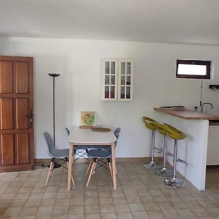 Appartement Au Fond Du Jardin Saint Jean du Pin المظهر الخارجي الصورة